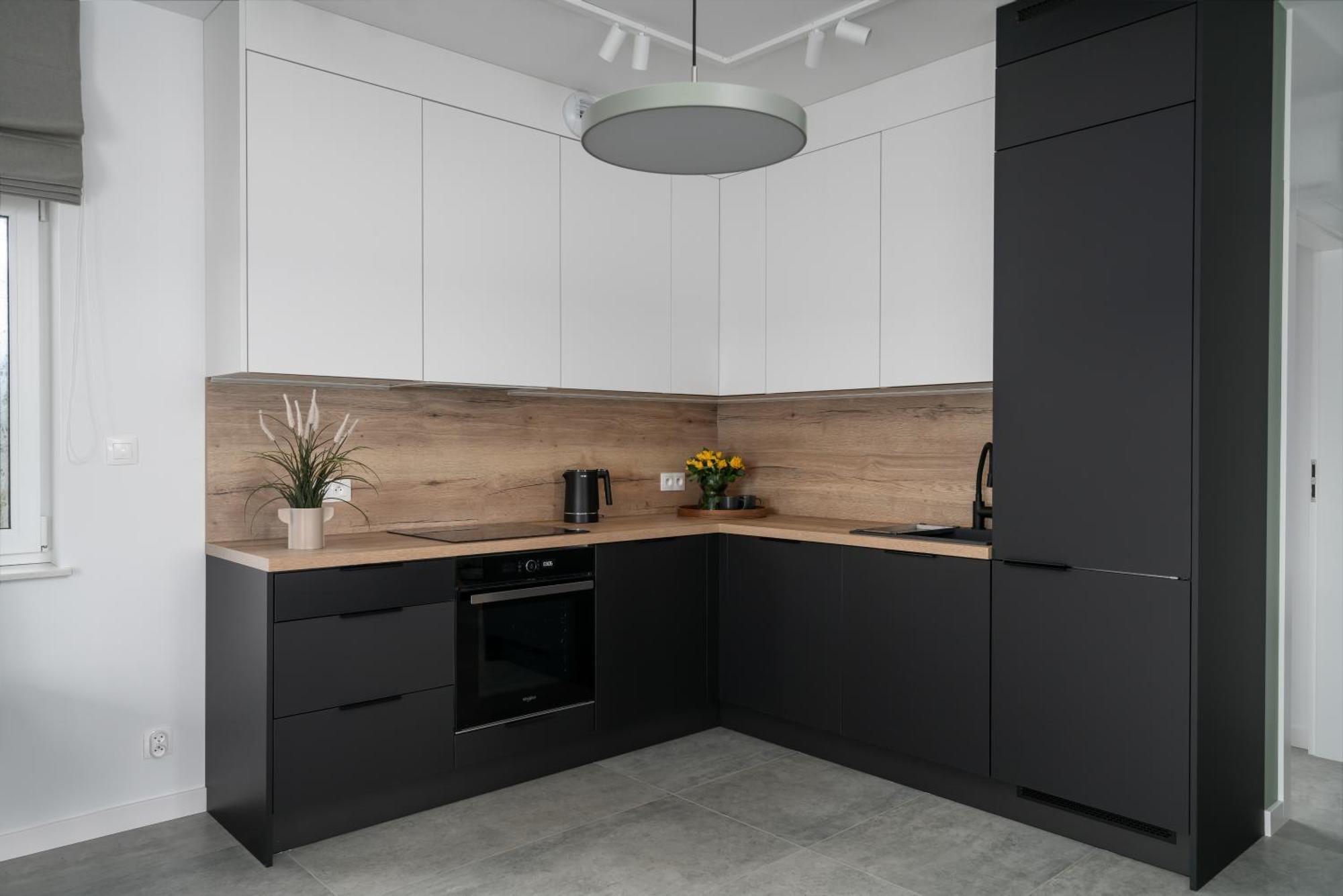 Apartment Heaven Modern